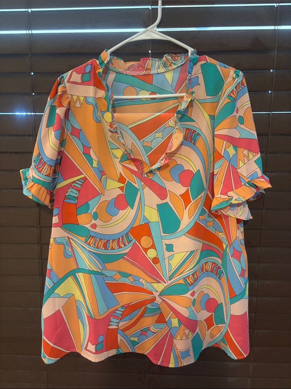 SHEIN Multicolor Abstract Ruffle V-Neck Blouse
